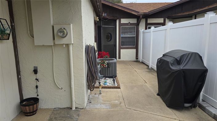 Image No.3-2 Bed Townhouse for sale