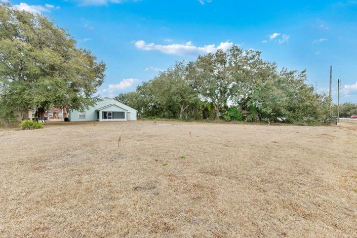 Image No.20-3 Bed House for sale