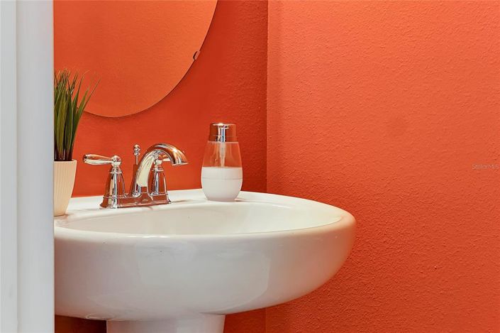 Image No.28-3 Bed Townhouse for sale