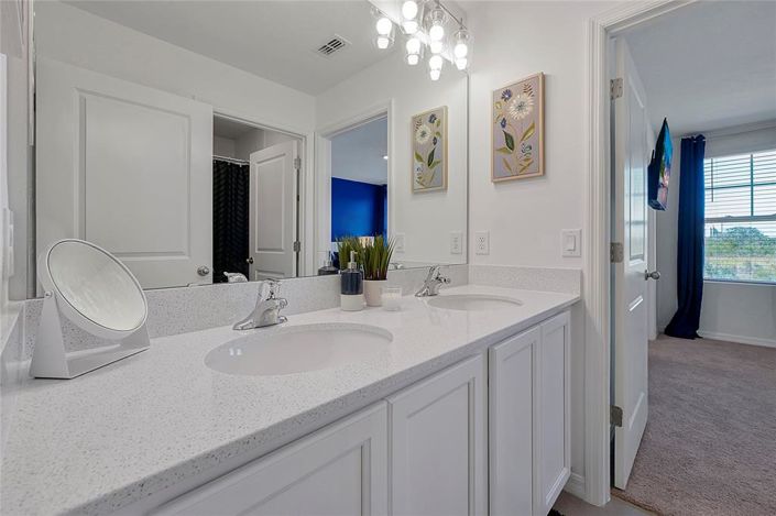 Image No.47-3 Bed Townhouse for sale