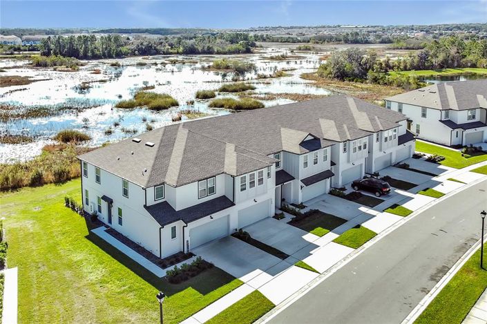 Image No.56-3 Bed Townhouse for sale