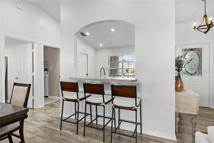 Image No.12-3 Bed House for sale