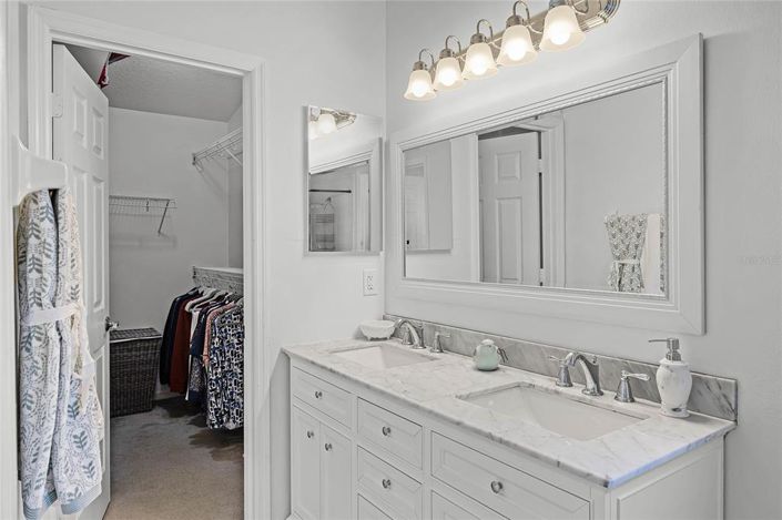 Image No.29-3 Bed House for sale