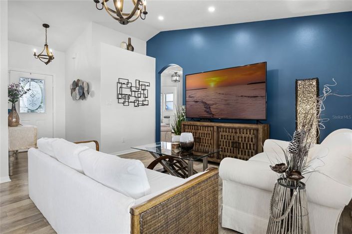 Image No.7-3 Bed House for sale