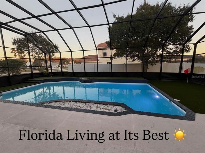 Image No.20-4 Bed House for sale