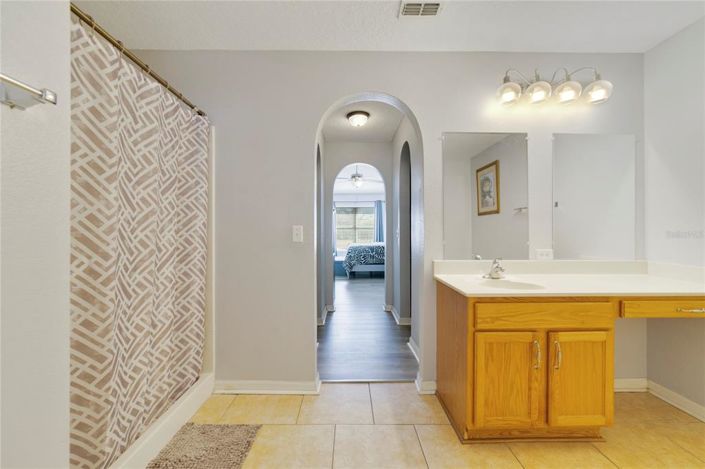 Image No.13-4 Bed House for sale