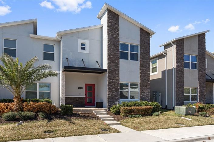 Image No.2-Maison de ville de 5 chambres à vendre à Saint John