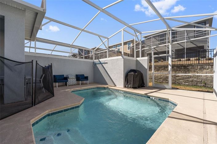 Image No.6-5 Bed Townhouse for sale