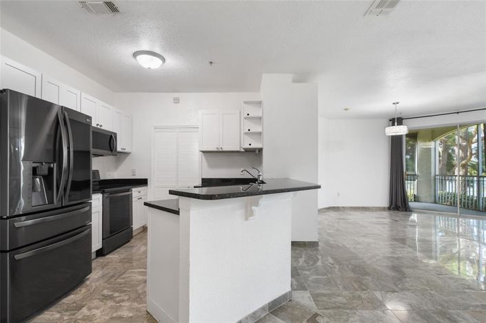 Image No.14-2 Bed Apartment for sale