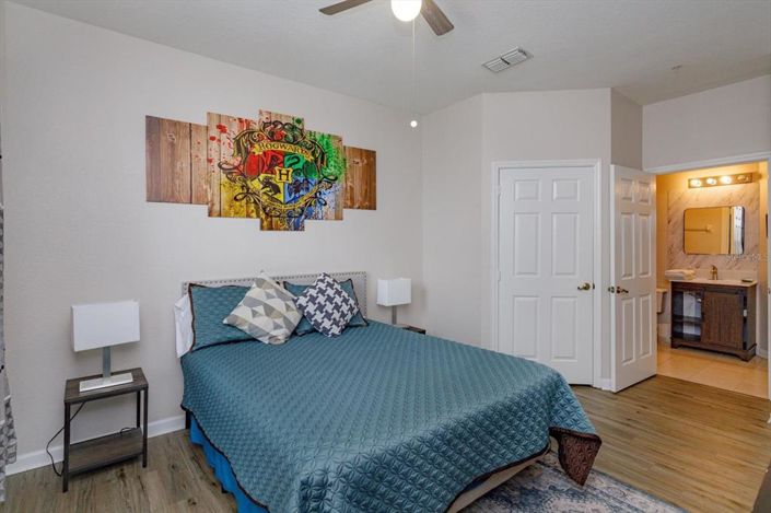 Image No.12-2 Bed Apartment for sale