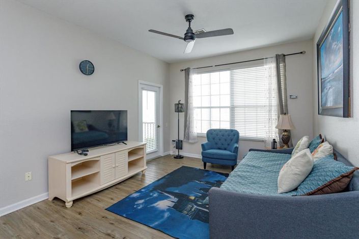 Image No.8-2 Bed Apartment for sale