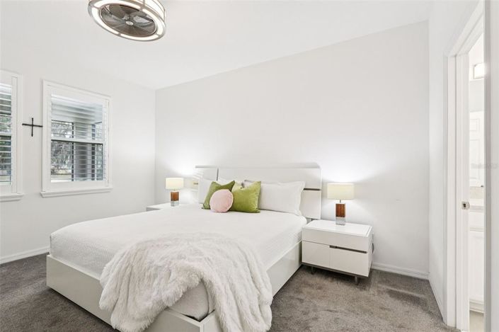 Image No.6-4 Bed House for sale