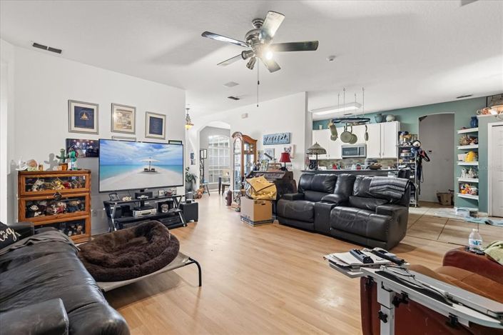 Image No.4-Maison de 4 chambres à vendre à Saint John