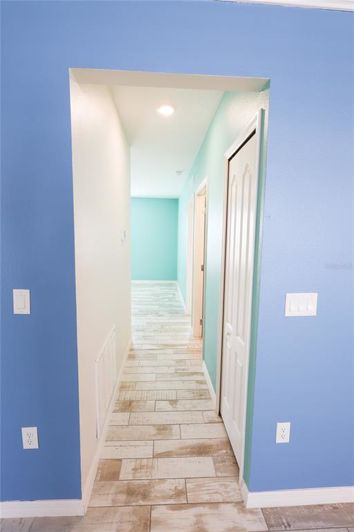 Image No.11-3 Bed House for sale