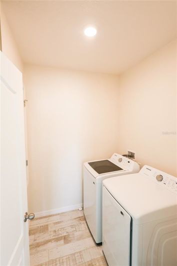 Image No.14-3 Bed House for sale