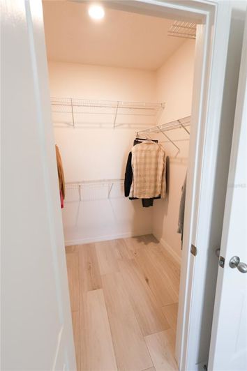 Image No.25-3 Bed House for sale