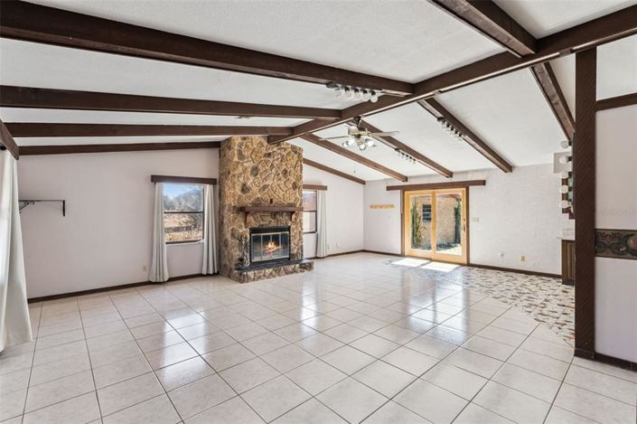 Image No.6-3 Bed House for sale