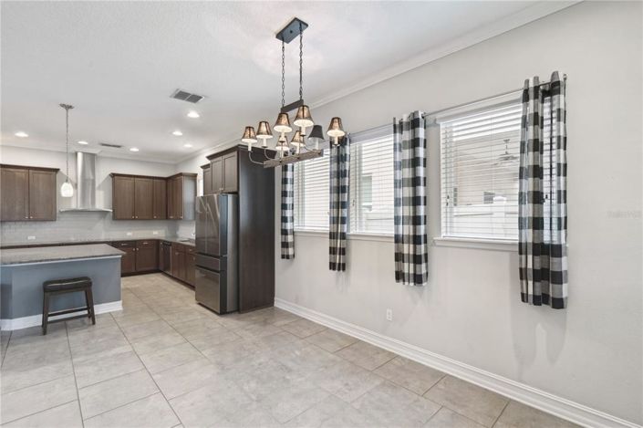 Image No.13-3 Bed House for sale