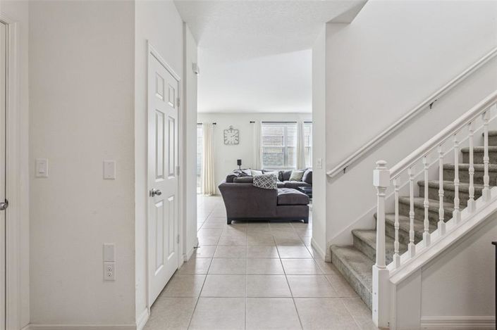 Image No.25-3 Bed House for sale