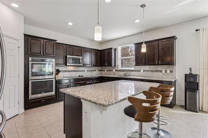 Image No.7-3 Bed House for sale