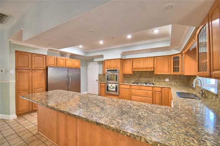 Image No.14-5 Bed House for sale