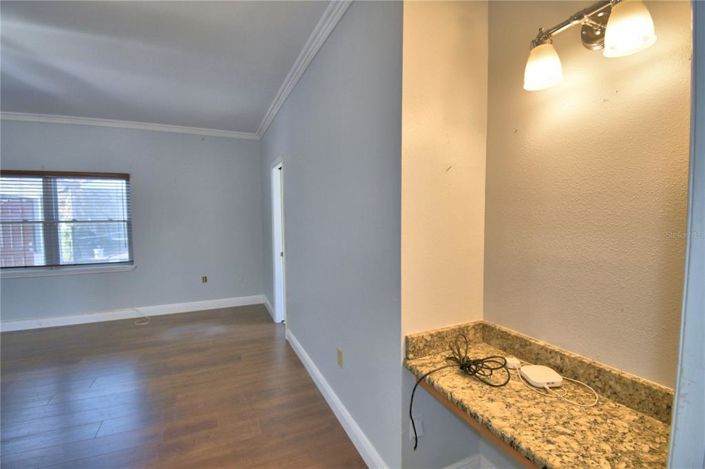 Image No.22-5 Bed House for sale