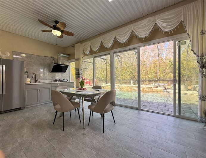 Image No.15-4 Bed House for sale