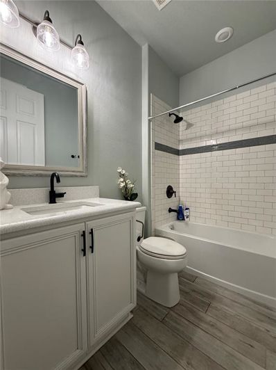 Image No.23-4 Bed House for sale