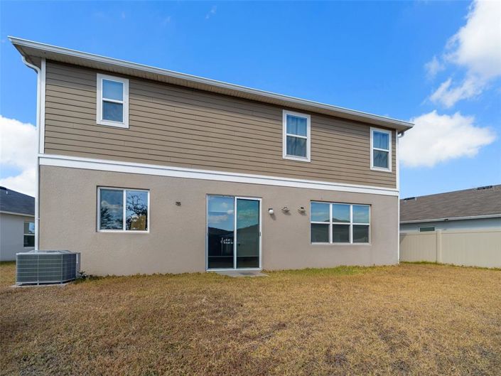 Image No.4-Maison de 5 chambres à vendre à Saint John