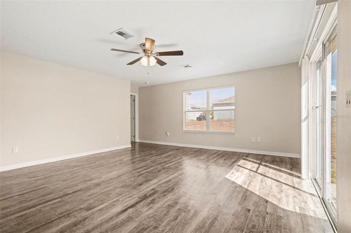 Image No.2-Maison de 3 chambres à vendre à Saint John