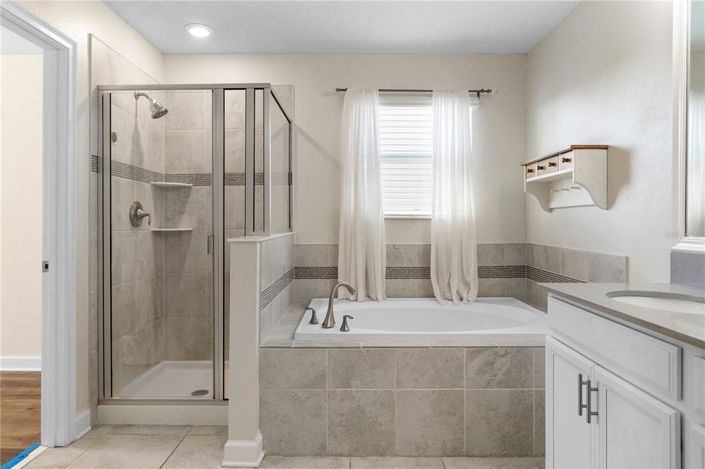 Image No.29-4 Bed House for sale