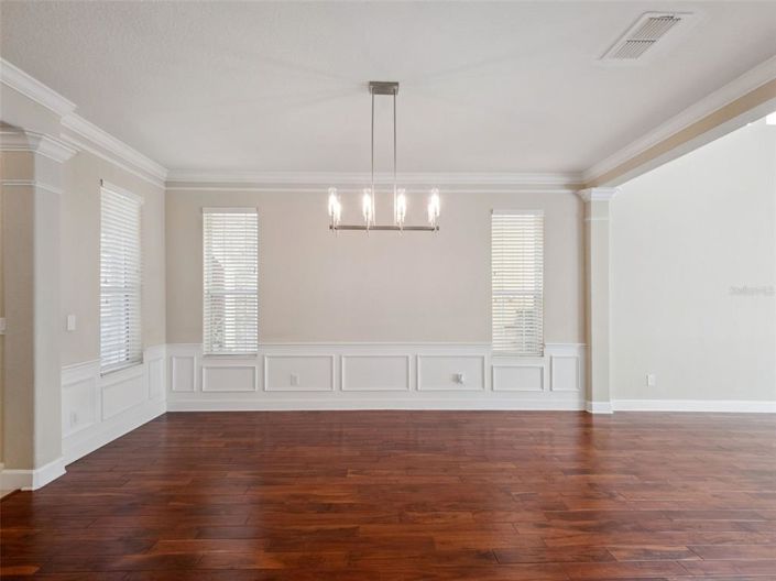 Image No.15-4 Bed Townhouse for sale