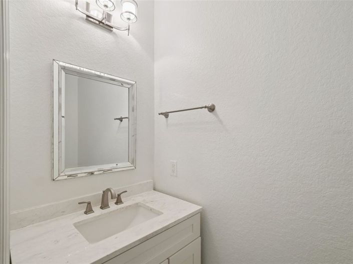 Image No.16-4 Bed Townhouse for sale