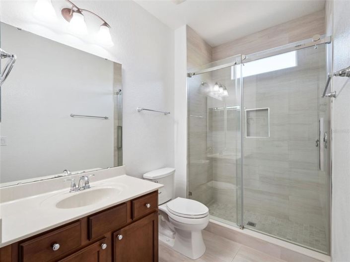 Image No.28-4 Bed Townhouse for sale