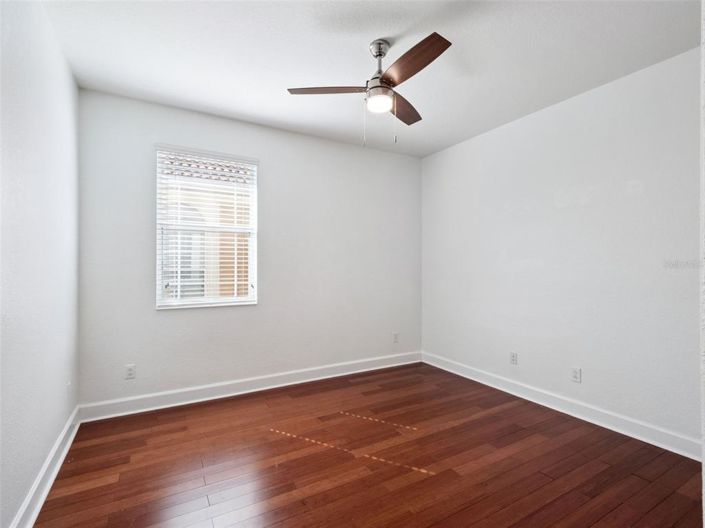 Image No.36-4 Bed Townhouse for sale