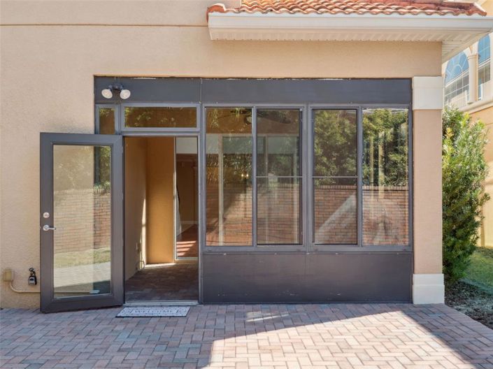 Image No.42-4 Bed Townhouse for sale