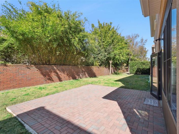 Image No.43-4 Bed Townhouse for sale