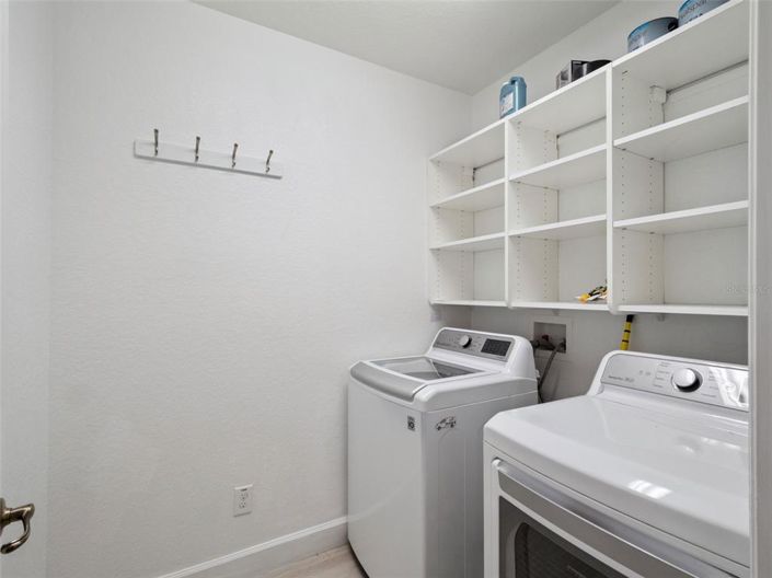 Image No.44-4 Bed Townhouse for sale