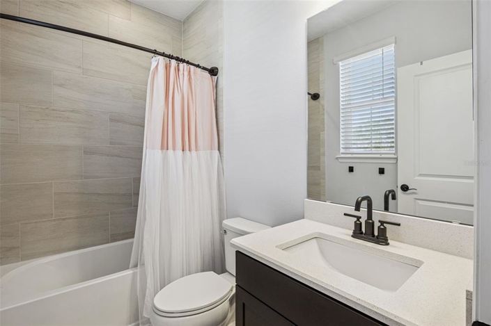 Image No.35-5 Bed House for sale