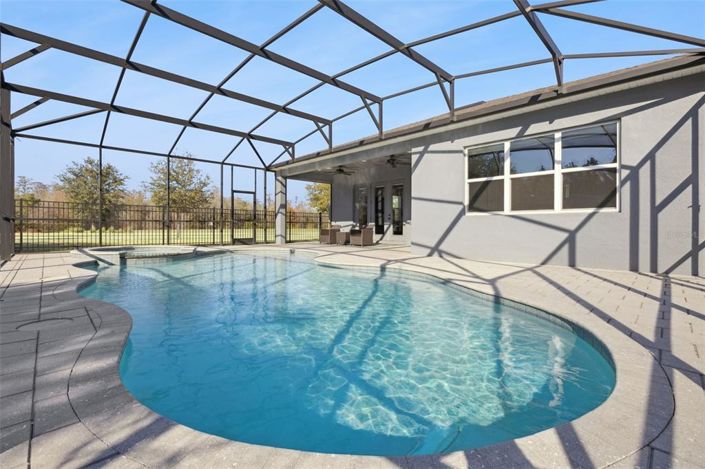 Image No.40-5 Bed House for sale