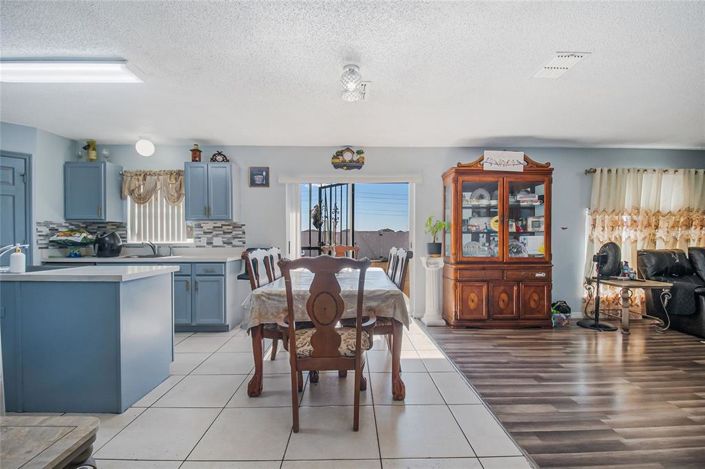 Image No.10-4 Bed House for sale