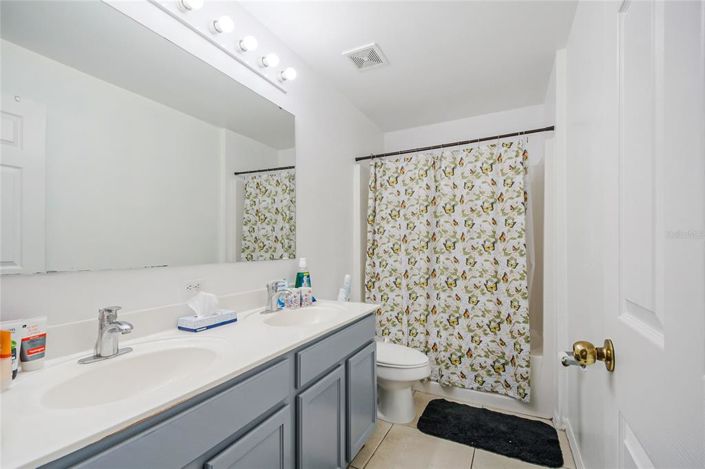 Image No.26-4 Bed House for sale