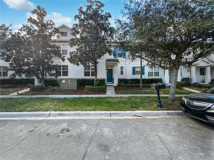 Image No.2-3 Bed Townhouse for sale