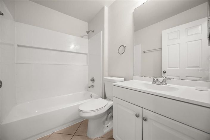 Image No.14-3 Bed House for sale