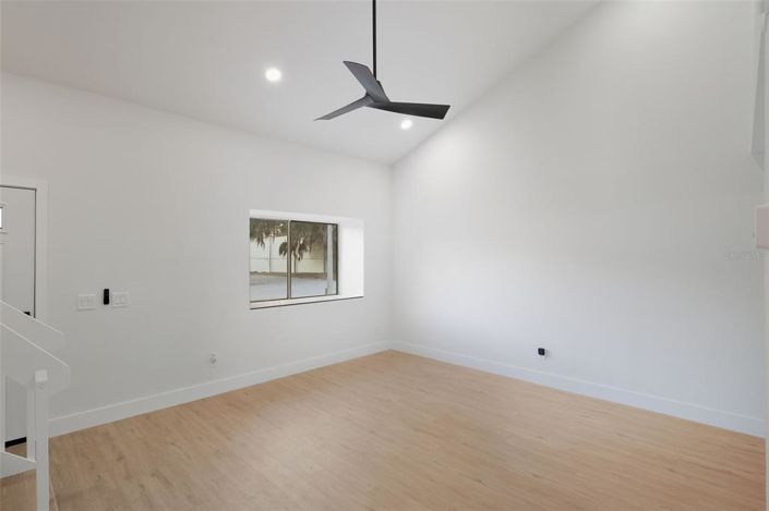 Image No.25-Maison de ville de 2 chambres à vendre à Saint John