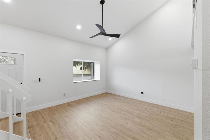 Image No.5-Maison de ville de 2 chambres à vendre à Saint John