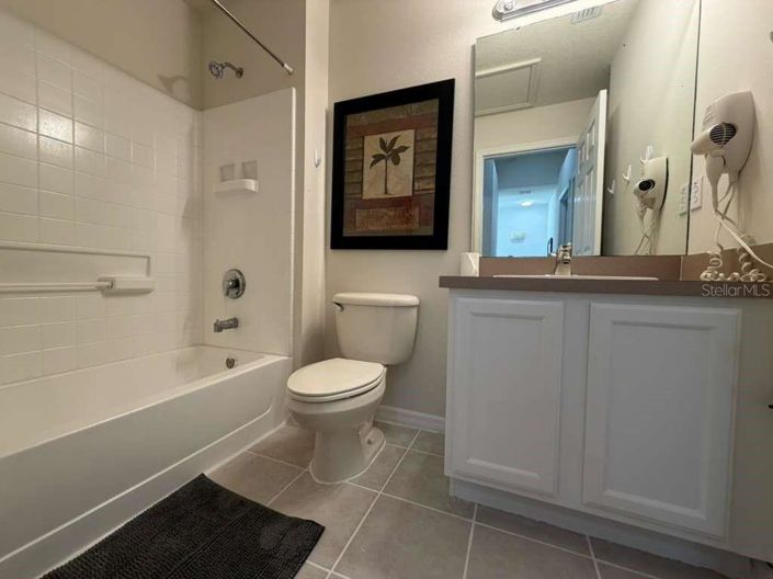 Image No.12-3 Bed Townhouse for sale