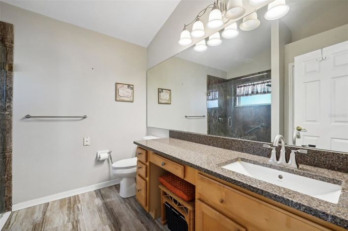 Image No.14-3 Bed House for sale