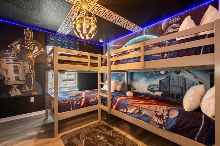 Image No.28-5 Bed House for sale