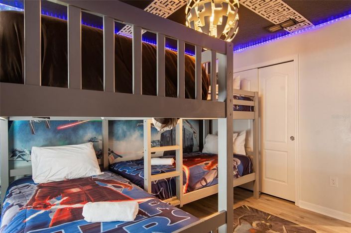 Image No.29-5 Bed House for sale